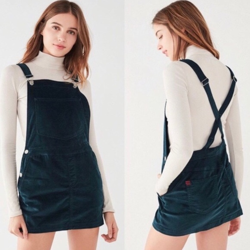 Urban outfitters velvet green overall skirt